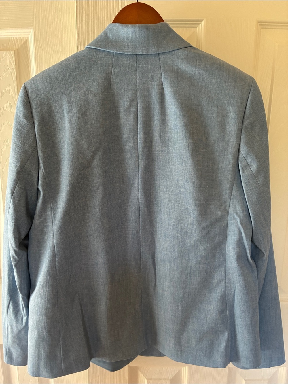 NWT SINGLE BREASTED BLZR SKY BLUE -L(12-14) WOMEN - Picture 3 of 10